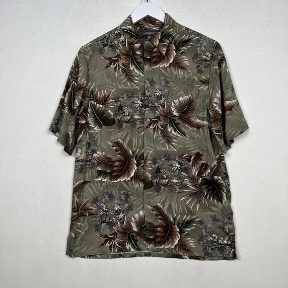 croft & barrow Other - Croft & Barrow Men's Small Hawaiian Shirt, Short Sleeve Green Floral Button Down